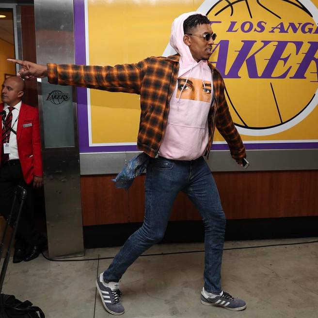 投手需面向 投手需面向