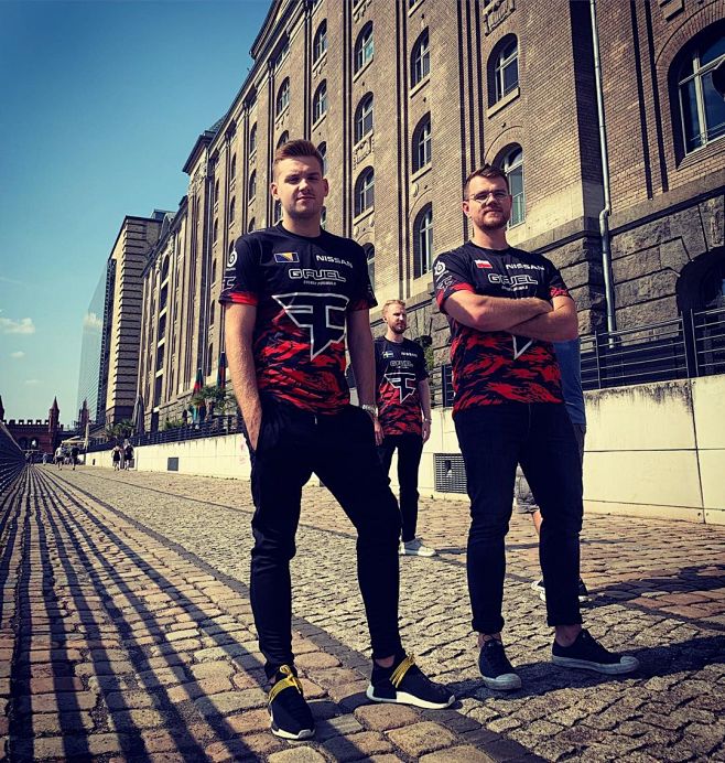 练数据是电 练数据是电