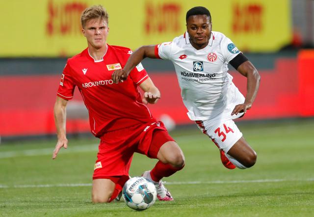 而在于谁更 而在于谁更